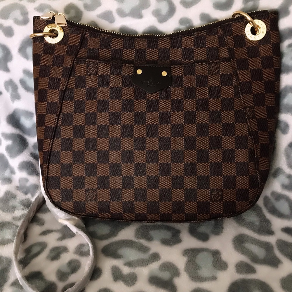 LV South Bank Besace Crossbody